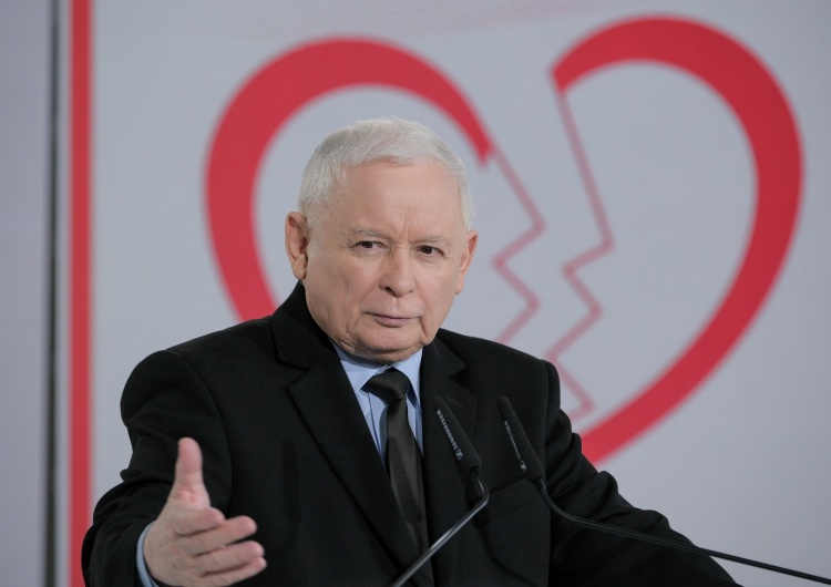 Jarosław Kaczyński Jarosław Kaczyński: To gigantyczne kłamstwo obecnie rządzących