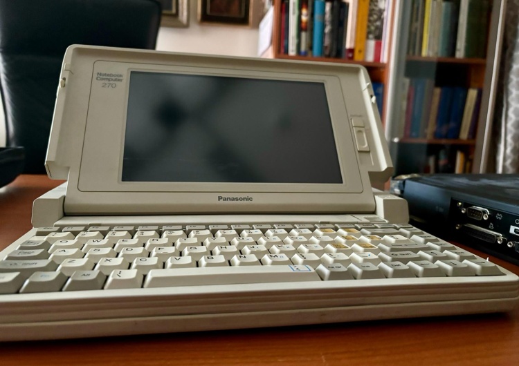 Laptop Jana Pawła II Pierwszy papieski mail na świat wyszedł spod ręki Jana Pawła II