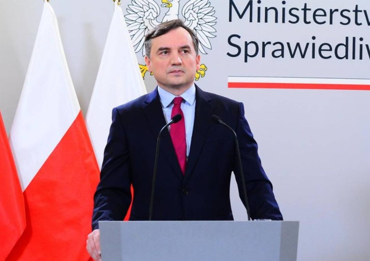 Zbigniew Ziobro Politico o wydarzeniach w Polsce: Służby wtargnęły do domu b. ministra sprawiedliwości