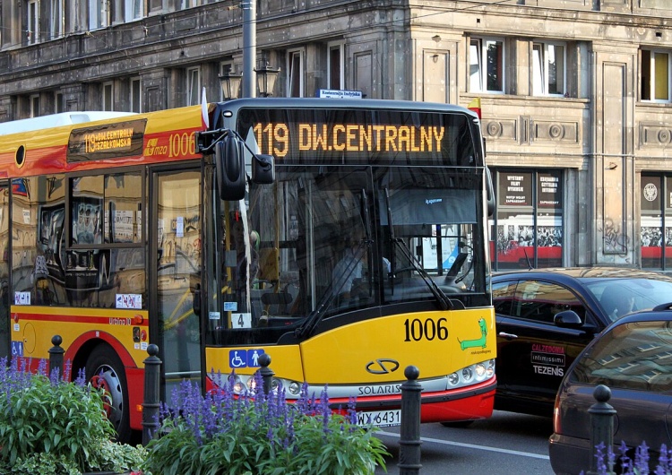 Autobus MZA Solidarność w MZA i TW w Warszawie wynegocjowała podwyżki
