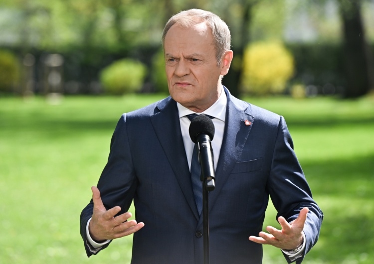 Donald Tusk Tusk zapytany o paliwo za 5,19 zł: Nie biorę odpowiedzialności za ceny benzyny, bo to nie jest decyzja premiera