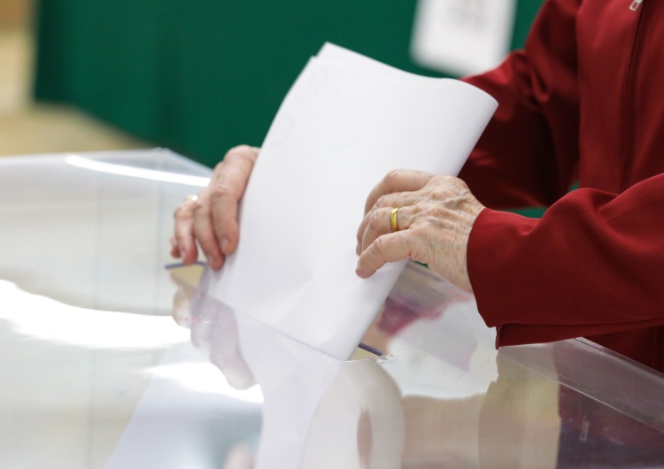 Wybory samorządowe Jeszcze bardziej miażdżące zwycięstwo PiS w wyborach do rad powiatowych [MAPA]