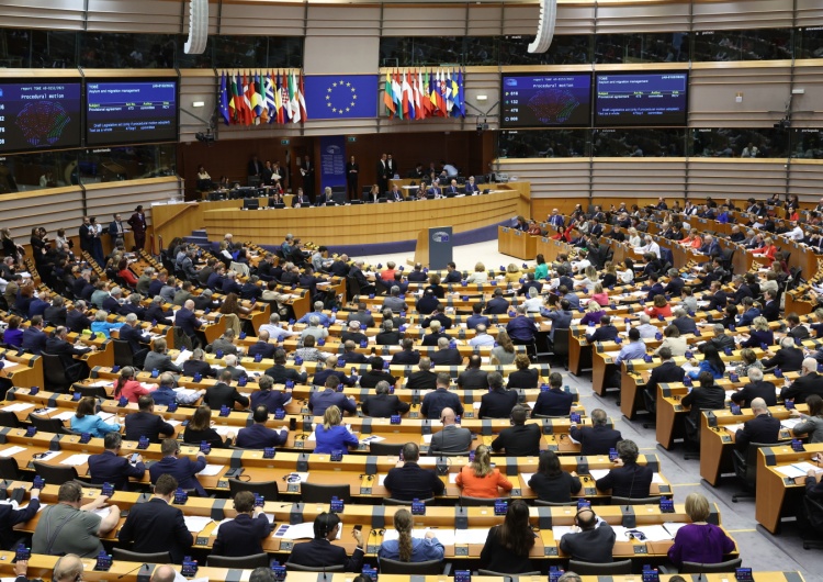 Parlament Europejski w Brukseli Ordynarna próba wpływu na decyzje polskich posłów przez Parlament Europejski