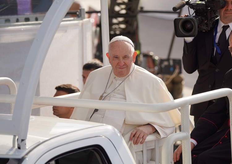 Papież Franciszek Franciszek o pustych kołyskach: Zatraciliśmy sens życia i rodzenia