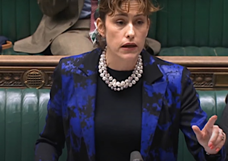 Victoria Atkins. Brytyjska Izba Gmin Początek końca ideologii trans? Minister zdrowia wielkiej Brytanii: Wyrwać z korzeniami