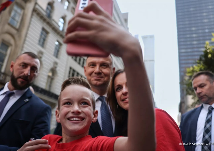 Andrzej Duda na Paradzie Pułaskiego w Nowym Jorku Cel jest oczywisty – zaszczucie Prezydenta 