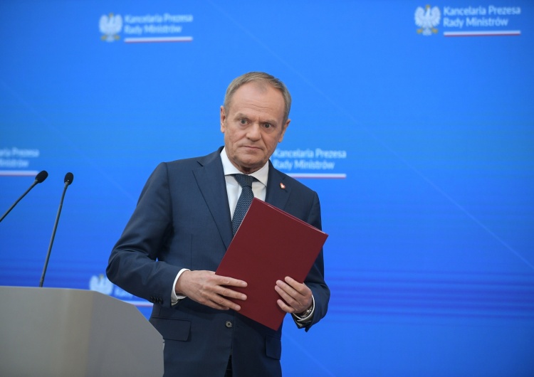 Donald Tusk Europejska Partia Ludowa chce się pozbyć Platformy?