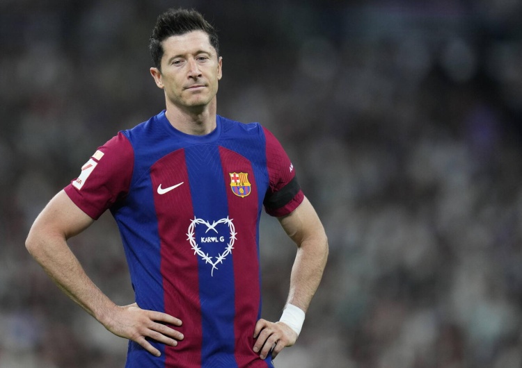 Robert Lewandowski  Hiszpańskie media: FC Barcelona chce zastąpić Roberta Lewandowskiego