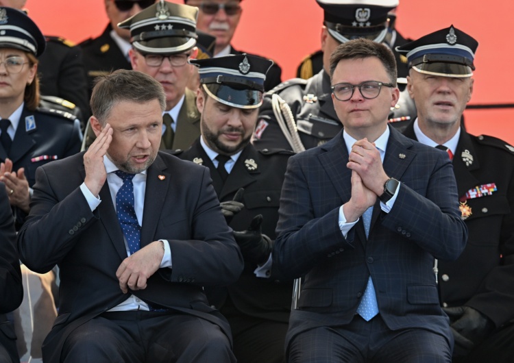 Marcin Kierwiński (po lewej)  Minister Marcin Kierwiński pod wpływem alkoholu? Polityk zabiera głos 