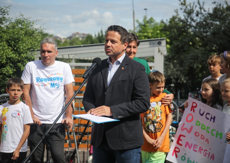 Rafał Trzaskowski Rafał Trzaskowski zapowiada zmiany ws. płatnego parkowania