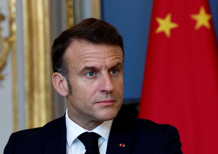 Prezydent Francji Emmanuel Macron Francja zabiera głos ws. doniesień o wysłaniu żołnierzy na Ukrainę