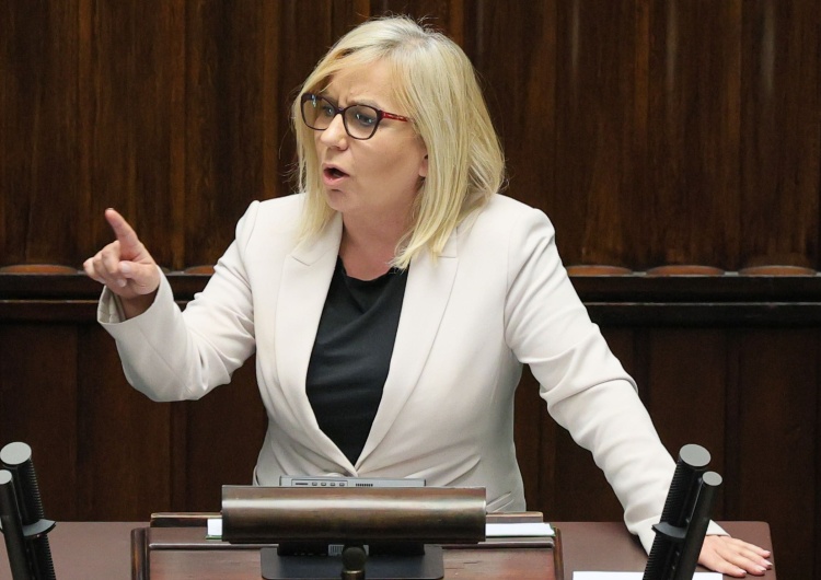 Paulina Hennig-Kloska Kolejna afera lobbingowa w resorcie Hennig-Kloski? Znamienne słowa