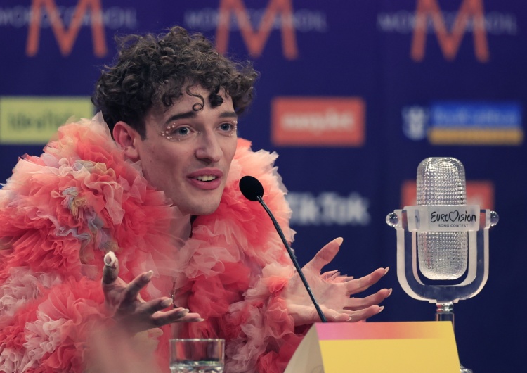 Eurowizja 2024 Eurowizja 2024. Zwycięzca rozbił statuetkę [WIDEO]
