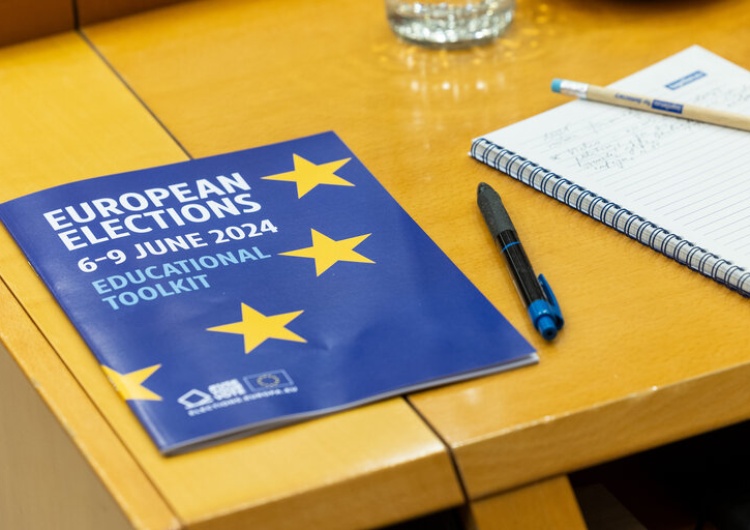 Wybory do Parlamentu Europejskiego w Polsce odbędą się  9 czerwca Na kogo chcą zagłosować Polacy? Zmiany w czołówce [SONDAŻ]