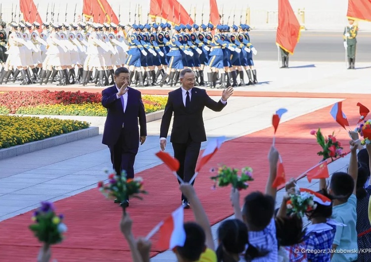 Prezydent Andrzej Duda z wizytą w Chinach Od 1 lipca Chiny znoszą wizy dla Polaków