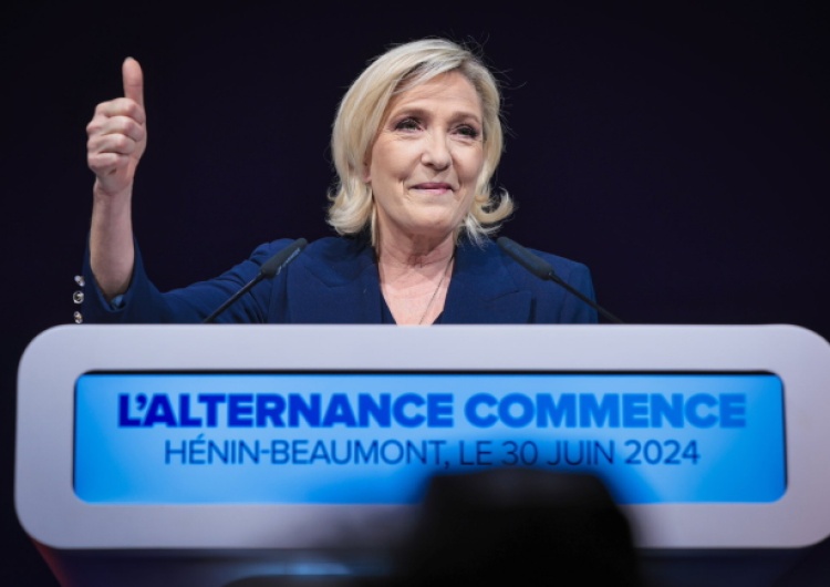 Marine Le Pen „Administracyjny zamach stanu”. Le Pen oskarża Macrona