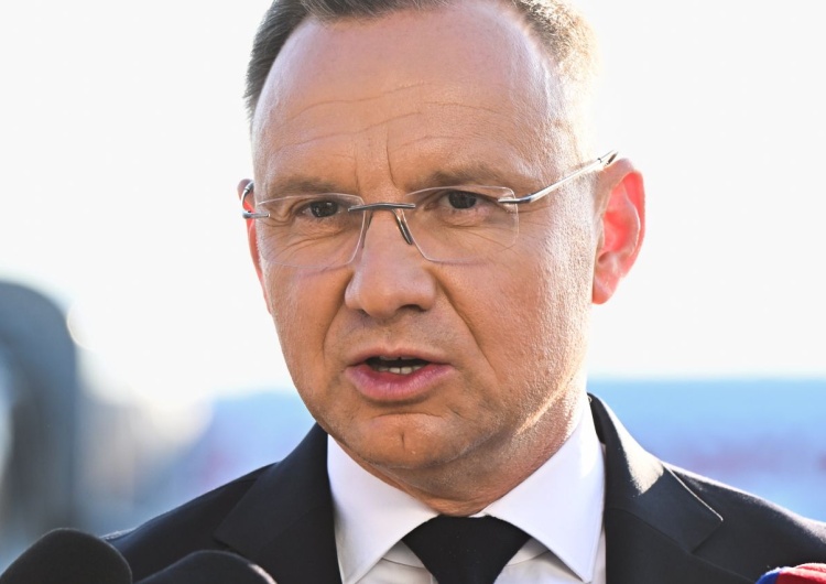 Andrzej Duda Andrzej Duda: W Polsce łamana jest konstytucja, a przedstawiciele UE bredzą o przywracaniu praworządności