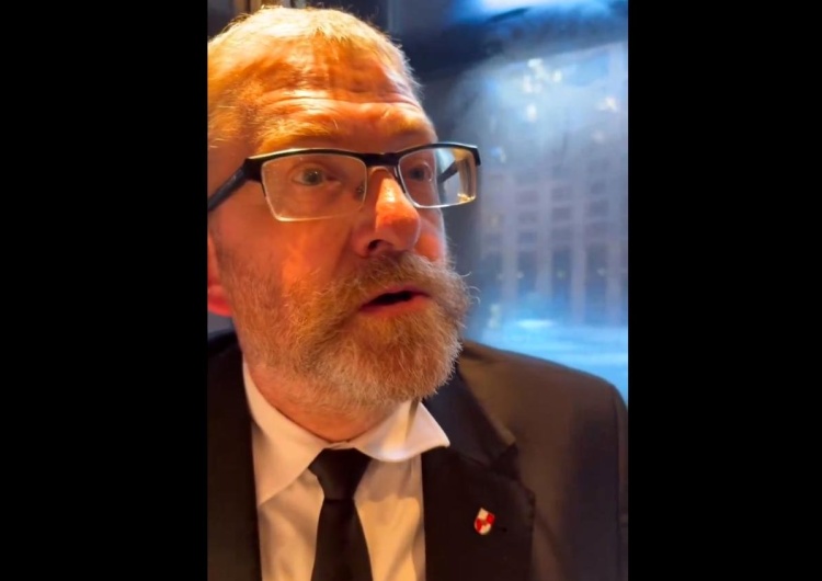 Grzegorz Braun Chwile grozy w PE. Braun utknął w