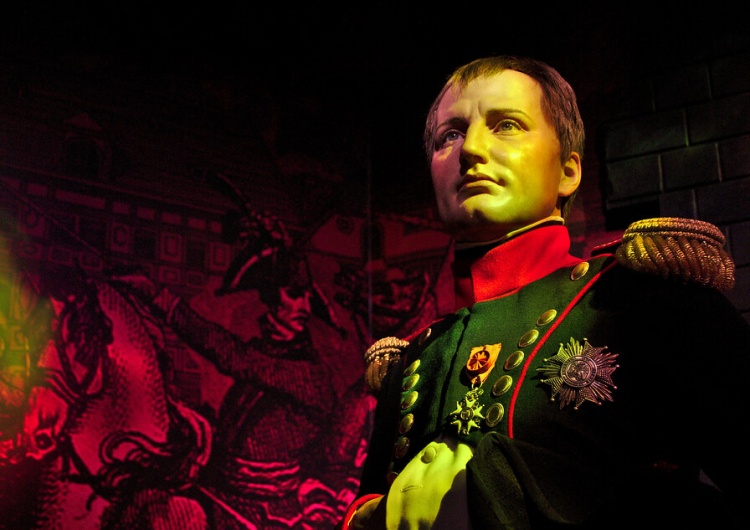 Napoleon Bonaparte Nietypowe badanie: czy współcześni Francuzi zagłosowaliby na Napoleona?