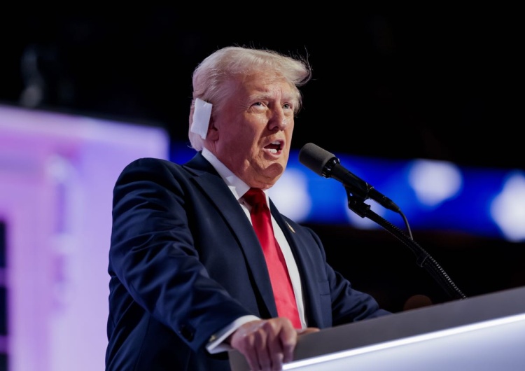 Donald Trump Przełom? Trump odbędzie rozmowę z Zełenskim