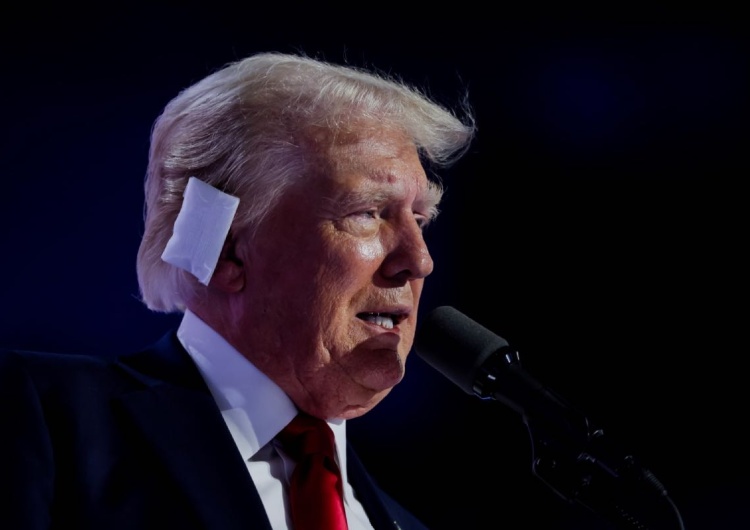 Donald Trump Trump rozmawiał z Zełenskim.
