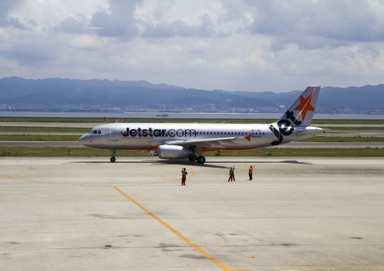 Samolot linii Jetstar / zdjęcie poglądowe Panika na pokładzie samolotu. Do akcji wkroczyły służby
