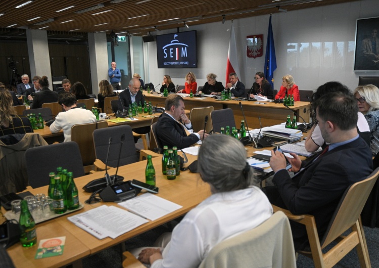 Sejm, komisja zdrowia