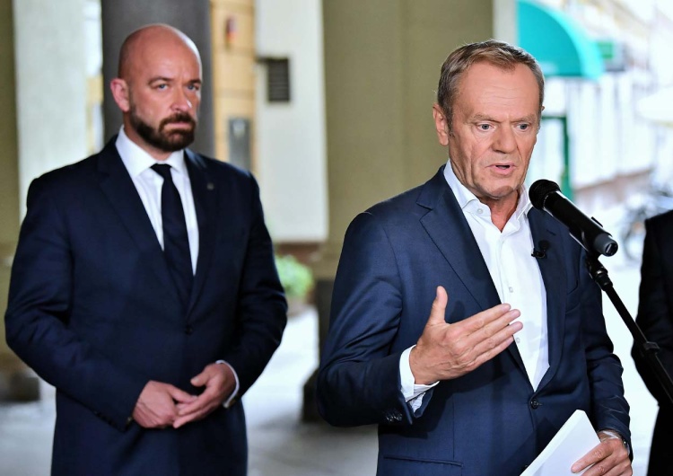 Jacek Sutryk i Donald Tusk podczas konferencji prasowej w maju 2024 roku