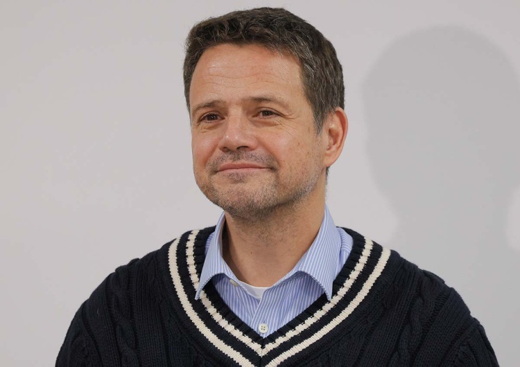 Rafał Trzaskowski podczas konferencji prasowej dot. otwarcia Warszawskiego Laboratorium Innowacji Społecznych