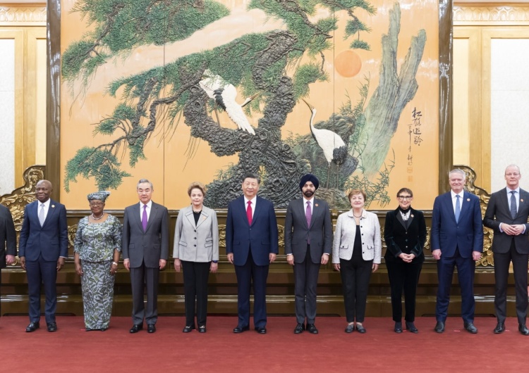 Spotkanie Xi Jinpinga z liderami globalnych instytucji finansowych w Pekinie Pekin obawia się USA? Xi Jinping: Nie będzie zwycięzców