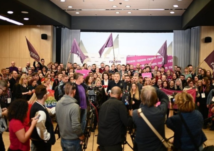 Kongres partii Razem Partia Razem odwiesza Paulinę Matysiak