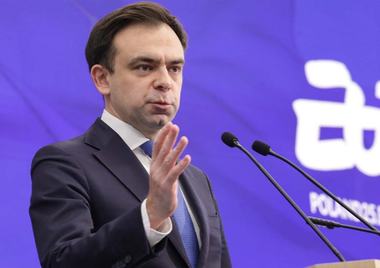 Minister finansów Andrzej Domański Domański po decyzji: