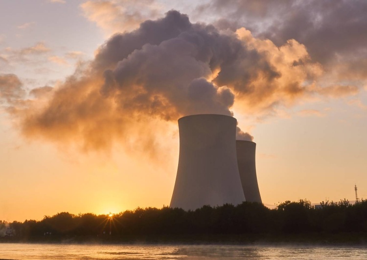 Elektrownia jądrowa, zdjęcie poglądowe Kłopot z finansowaniem polskiej elektrowni jądrowej.