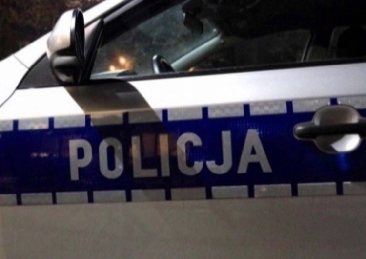 Policja / zdjęcie poglądowe Groźny wypadek w Warszawie. Utrudnienia dla mieszkańców