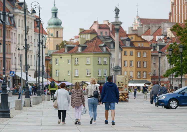 Polacy Czy Polacy są zadowoleni z życia? Jest nowy sondaż