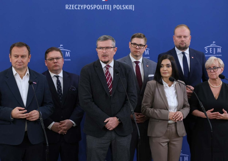 Część członków komisji śledczej ds. Pegasusa Ekspert: Dwa powody, dla których postępowanie