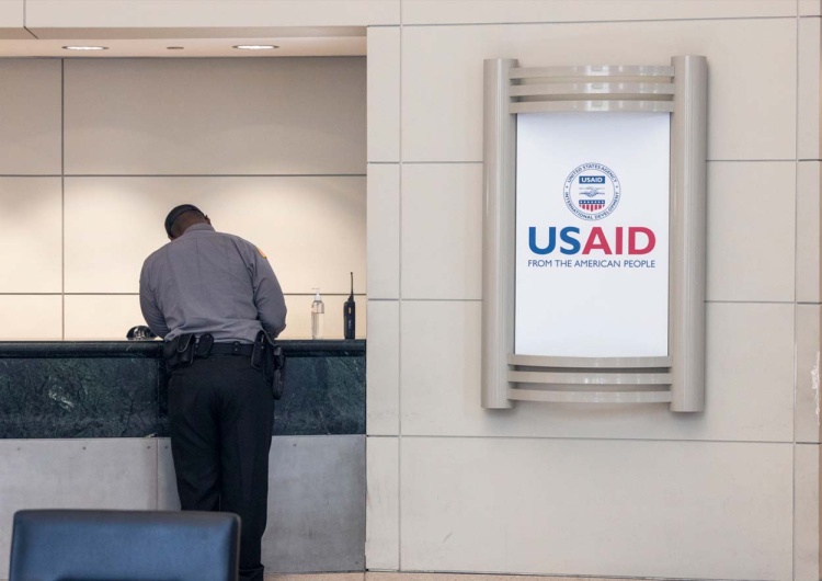 USAID Grupa demokratów usiłowała wejść do siedziby USAID – amerykańskiej agencji finansującej organizacje na całym świecie