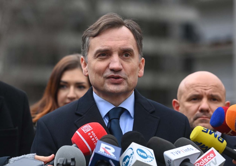Zbigniew Ziobro Decydujące sześć minut. Wniosek o areszt dla Zbigniewa Ziobry jest bezzasadny?