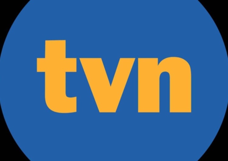 TVN Warner Bros. Discovery na razie nie sprzeda TVN. Za to mówi się o zbliżeniu z Donaldem Trumpem