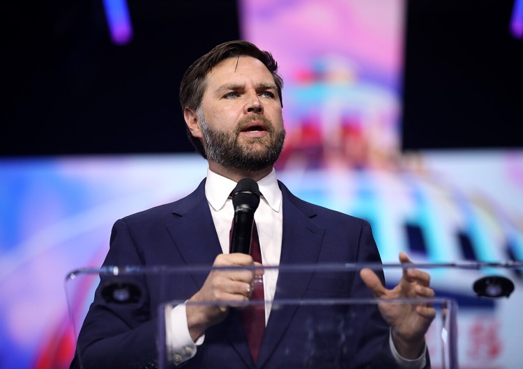 Wiceprezydent USA J.D. Vance J.D. Vance o Rosji i Ukrainie: Zadaniem dyplomacji jest próba zbliżenia obu stron