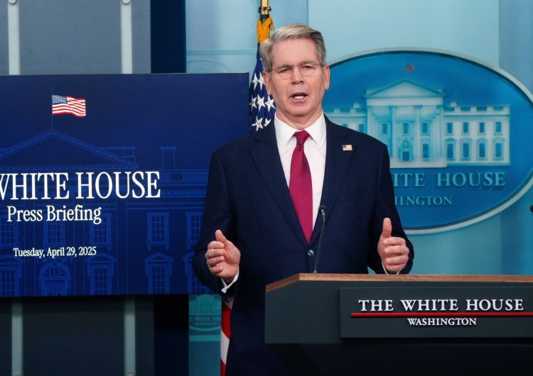 Sekretarz skarbu USA Scott Bessent Scott Bessent o umowie ws. minerałów: Daje ona Donaldowi Trumpowi silną pozycję