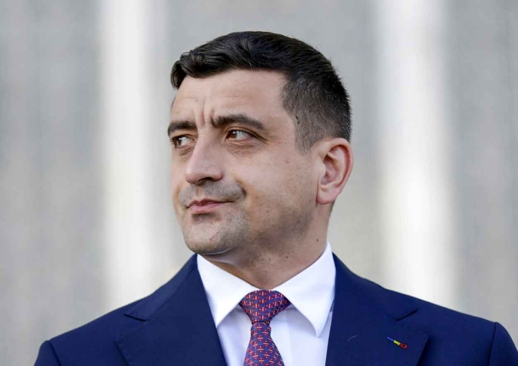 George Simion, zwycięzca I tury wyborów prezydenckich w Rumunii Wybory prezydenckie w Rumunii. Są wyniki exit poll