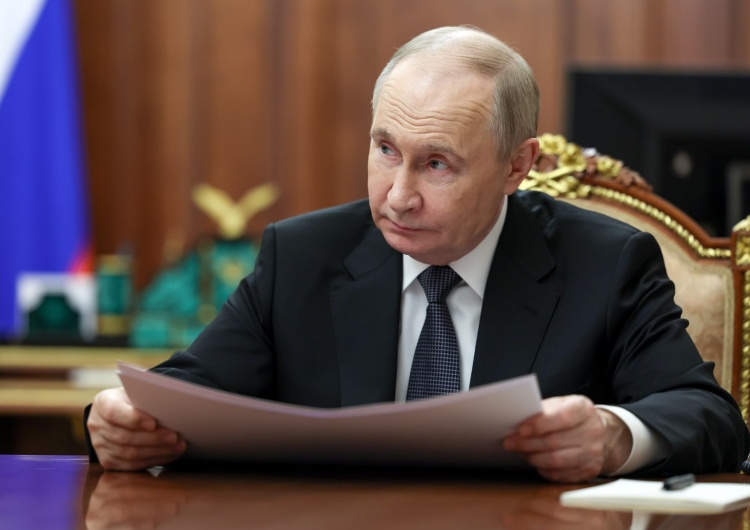 Prezydent Rosji Władimir Putin Prezydent Brazylii spotka się z Władimirem Putinem. W tle