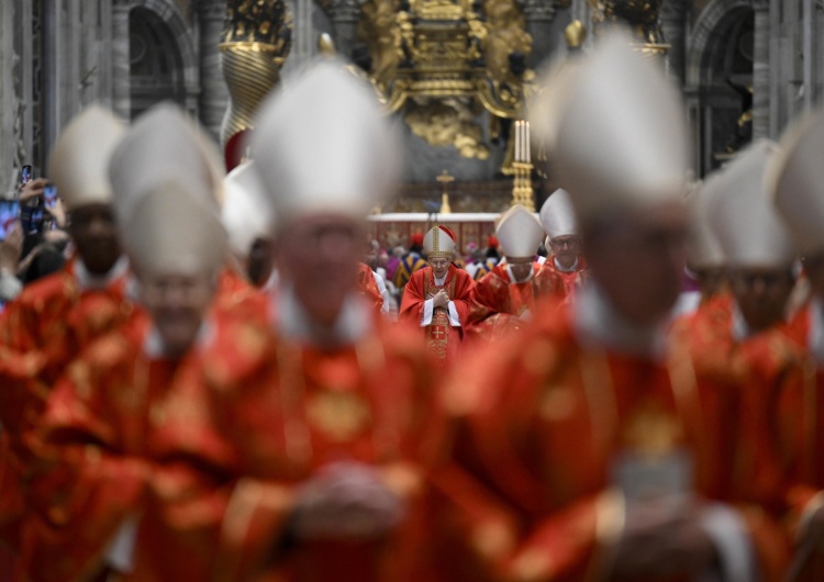Kardynałowie przed konklawe Ostatnie konklawe nie trwały długo