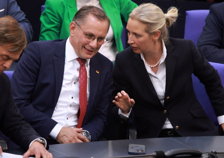 Współprzewodniczący AfD Tino Chrupalla i Alice Weidel Zwrot w sprawie AfD. Niemiecki kontrwywiad miał zmienić zdanie