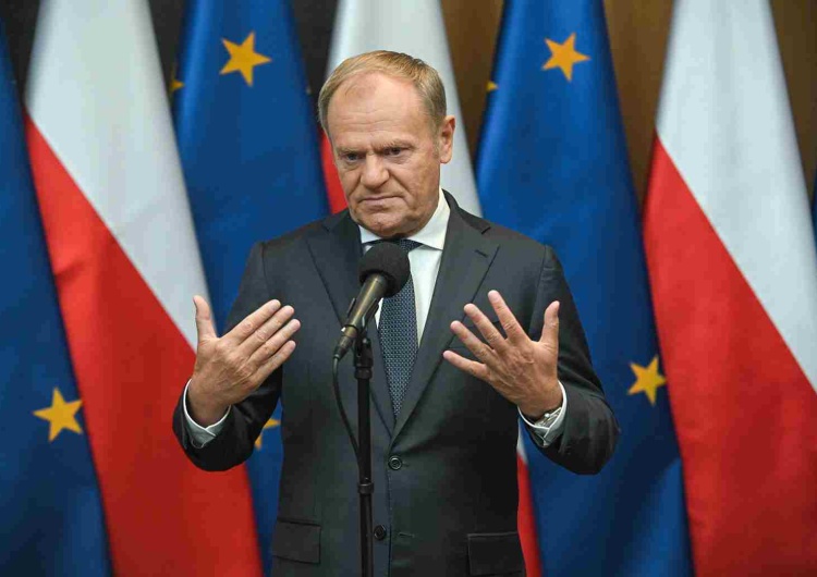Donald Tusk Donald Tusk ujawnia szczegóły traktatu z Francją