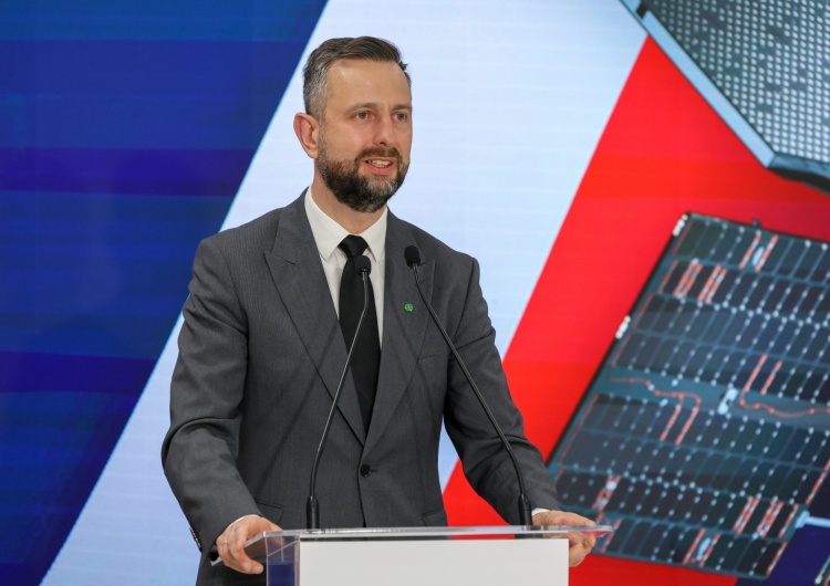 Władysław Kosiniak-Kamysz Polska z kontraktem na satelity. Kosiniak-Kamysz: Uzyskamy niezależność