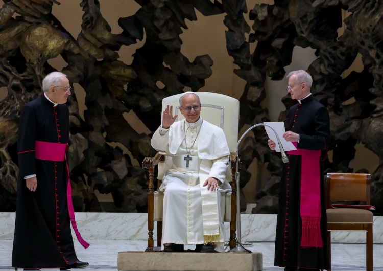Papież Leon XIV w Auli Pawła VI Leon XIV: Chrześcijański Wschód uczy Kościół odkrywania prymatu Boga i misterium liturgii