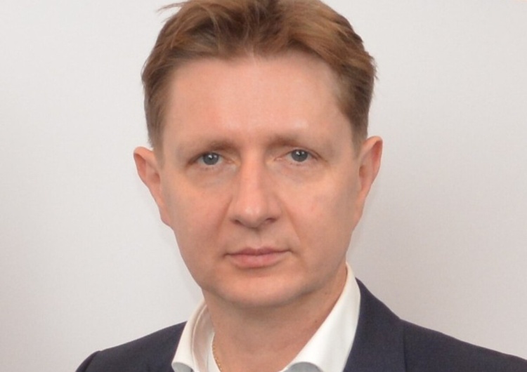 Kandydat na prezydenta RP Artur Bartoszewicz Latarnik wyborczy