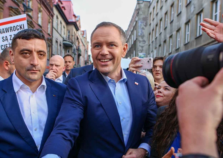 Rośnie poparcie dla Karola Nawrockiego Dobre wieści dla Karola Nawrockiego. Jest nowy sondaż